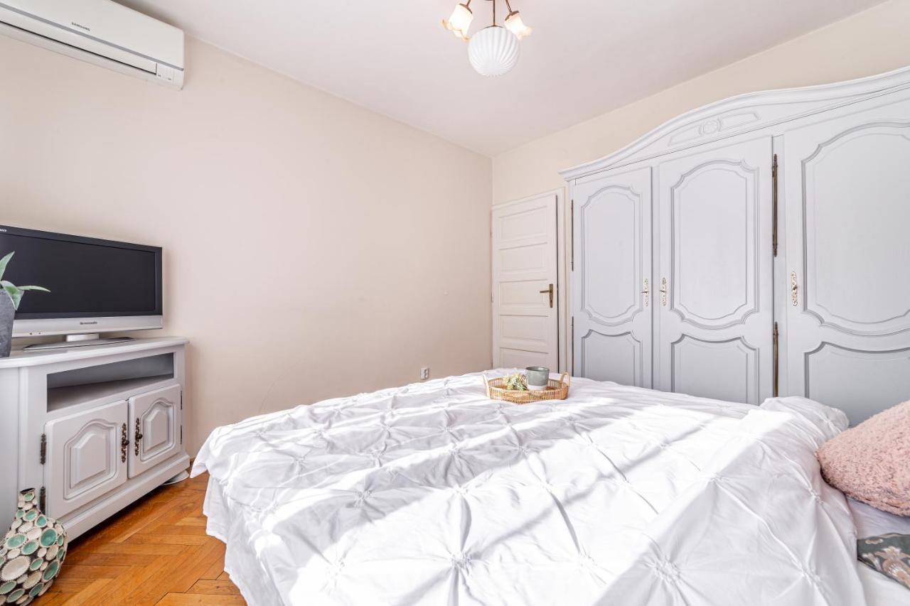 Nala Central Apartment Арад Экстерьер фото